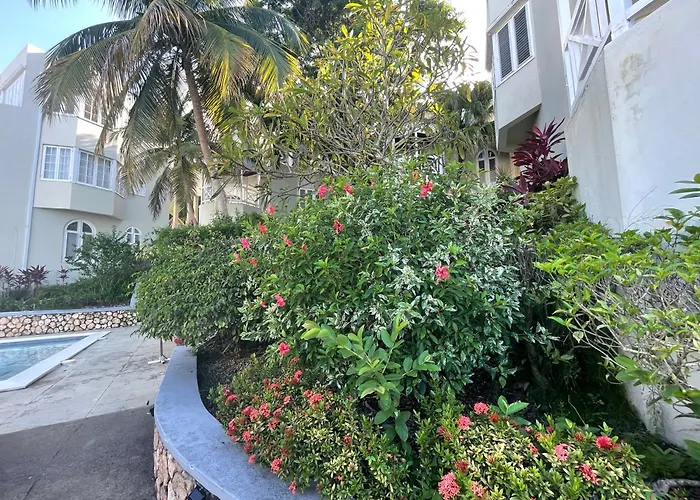 Apartamento Oceanbreeze Jamaica Penthouse, 7-minute Walk To Ocho Ríos